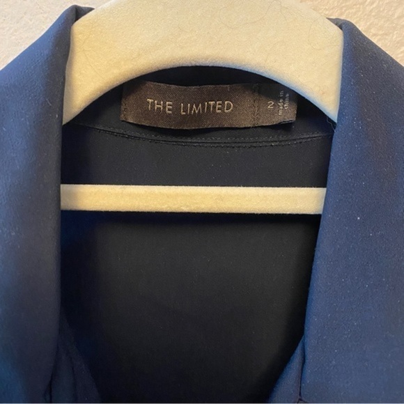 The Limited Sleeveless Navy Cargo Dress with Brass buttons, Womens size 2 - Picture 4 of 12